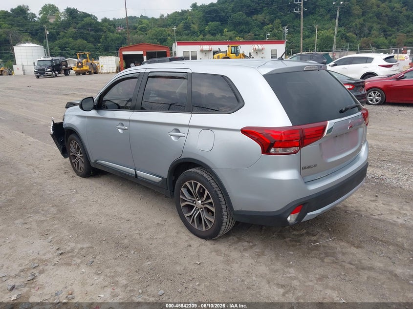 2016 MITSUBISHI OUTLANDER auction photo 3