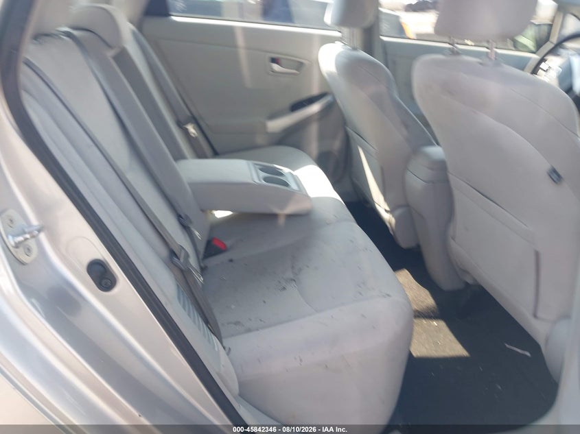 2013 TOYOTA PRIUS auction photo 8