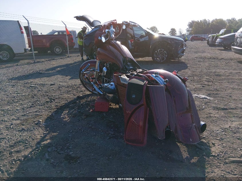 HARLEY-DAVIDSON FLHTCU 2010
