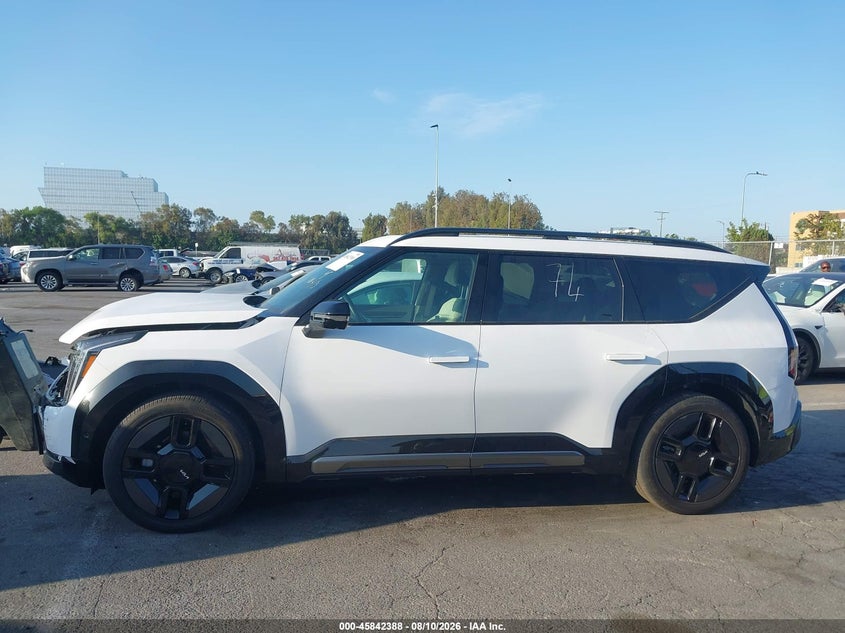 2026 KIA EV9 GT-LINE · Фото 15