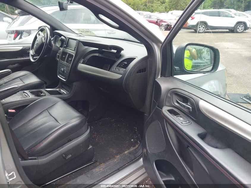 2017 DODGE GRAND CARAVAN auction photo 5