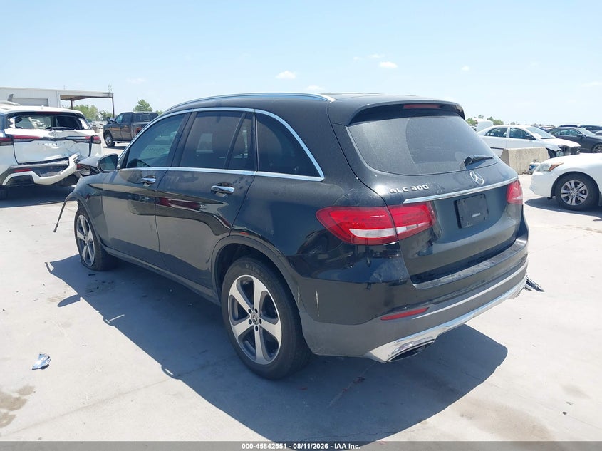 2019 MERCEDES-BENZ GLC 300 auction photo 3