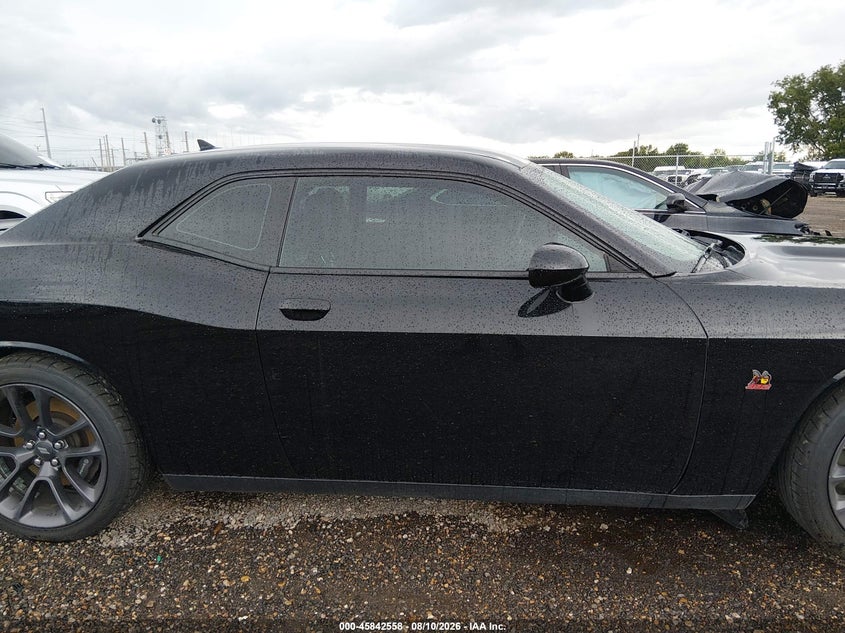 DODGE CHALLENGER - zdjęcie 14