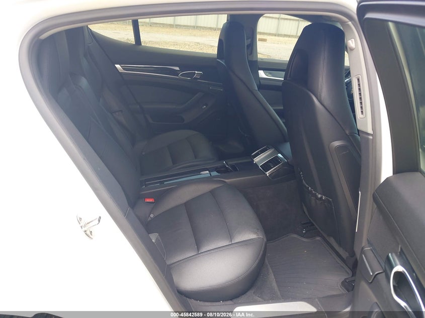 2012 PORSCHE PANAMERA auction photo 8