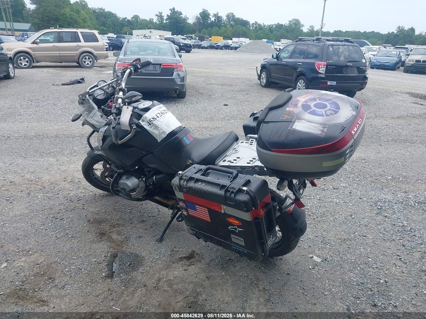 2011 BMW R1200 auction photo 3