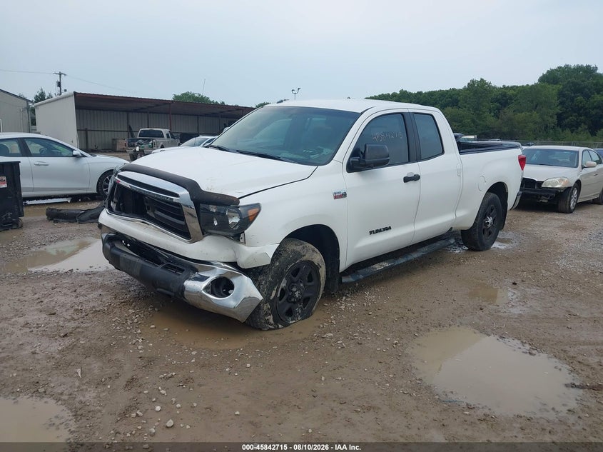 2010 TOYOTA TUNDRA auction photo 2