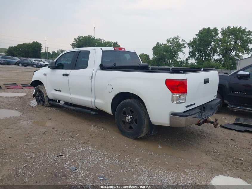 2010 TOYOTA TUNDRA auction photo 3