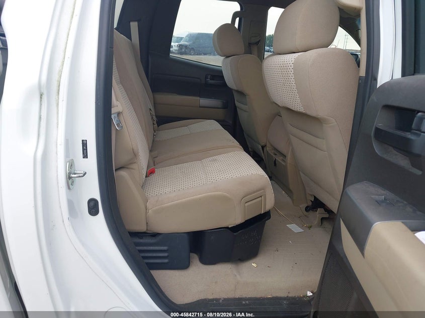 2010 TOYOTA TUNDRA auction photo 8