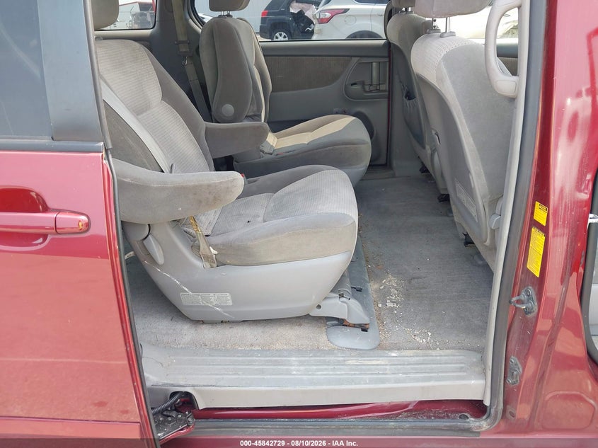 TOYOTA SIENNA 2009 VIN 5TDZK23C19S233219