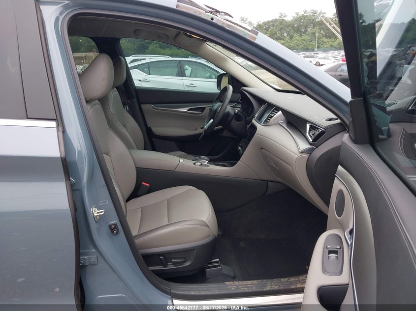 2023 INFINITI QX50 auction photo 5
