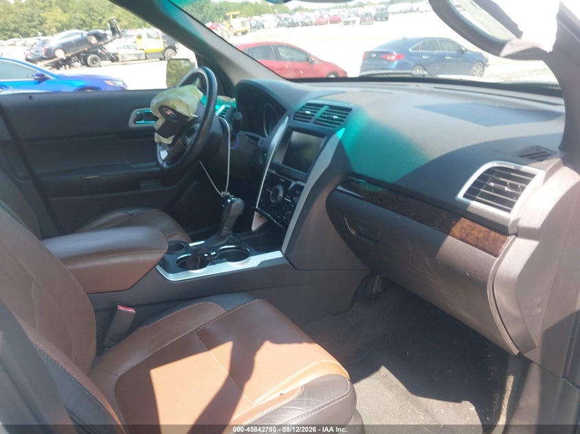 2014 FORD EXPLORER auction photo 5