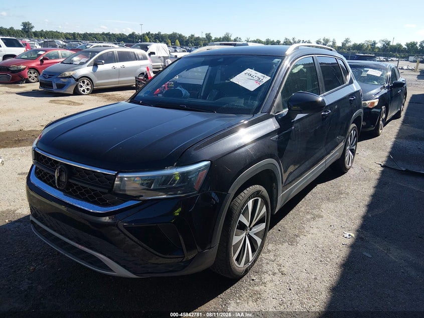 2024 VOLKSWAGEN TAOS — zdjęcie 2