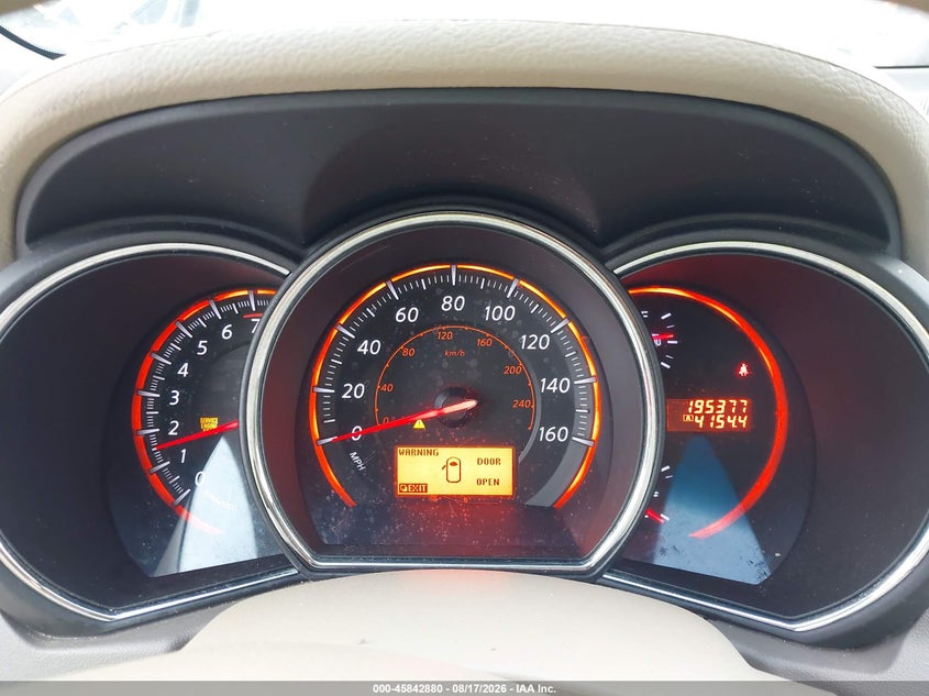 2010 NISSAN MURANO auction photo 7