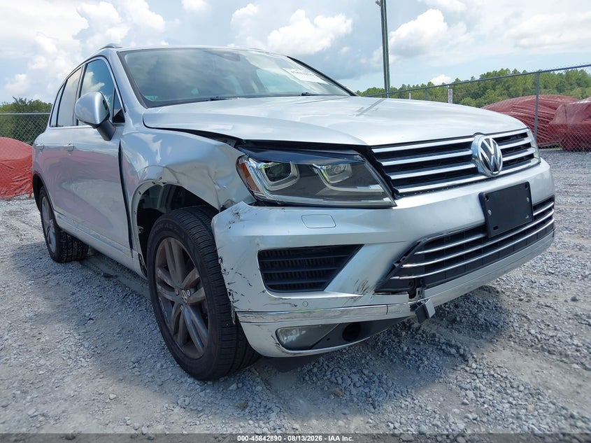 VOLKSWAGEN TOUAREG 2016 VIN WVGEP9BP3GD002761