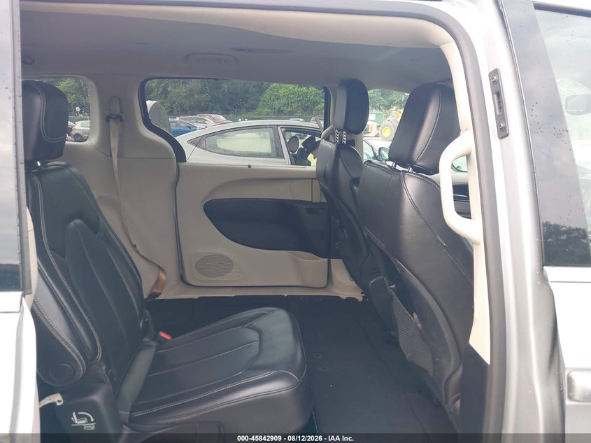 CHRYSLER VOYAGER 2021 VIN 2C4RC1DG6MR533669