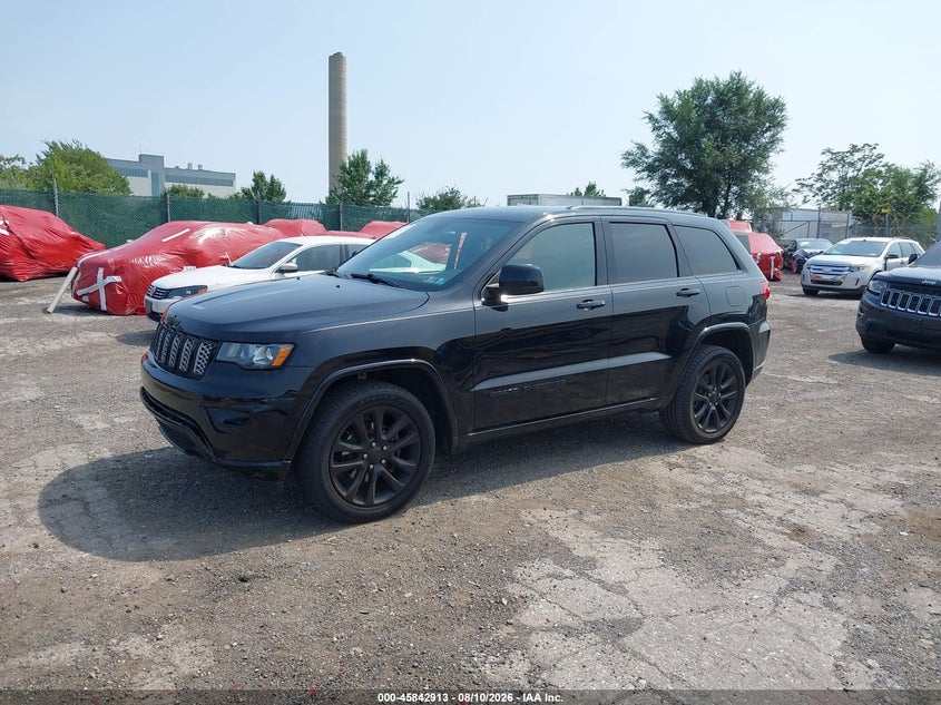 JEEP GRAND CHEROKEE - zdjęcie 2