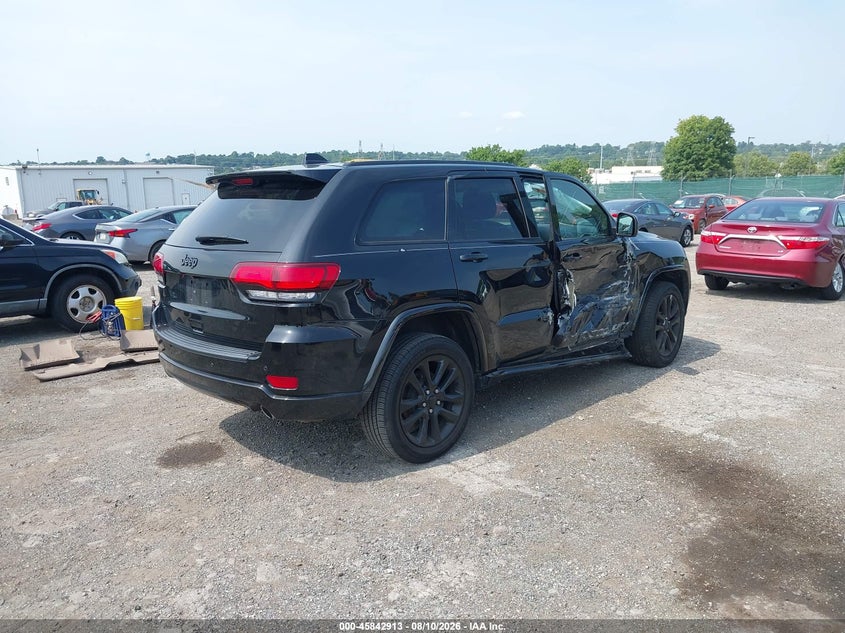 JEEP GRAND CHEROKEE - zdjęcie 4