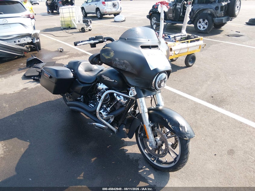 HARLEY-DAVIDSON FLHXS 2017