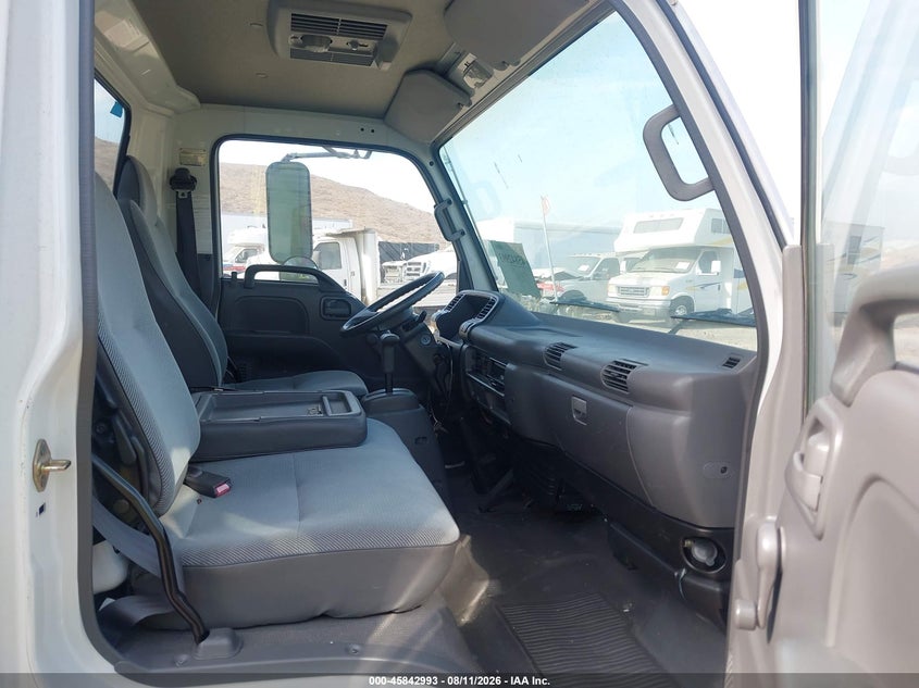 1998 GMC 4000 auction photo 7