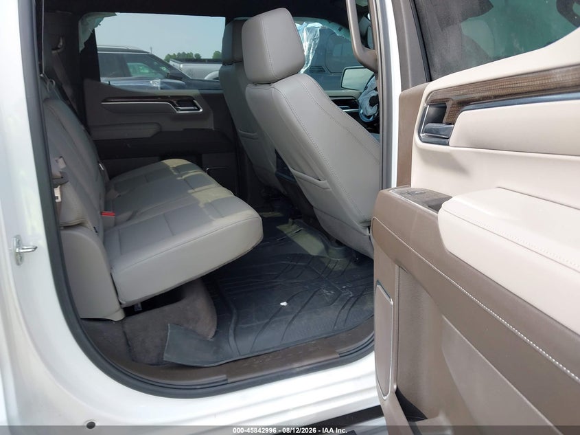 2025 CHEVROLET SILVERADO 1500 auction photo 8