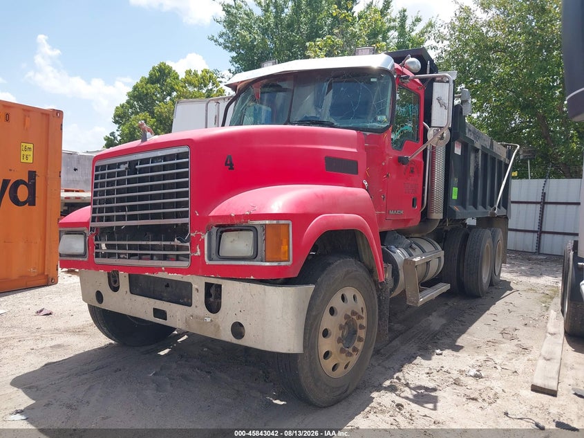 2012 MACK 600 auction photo 2