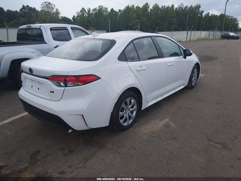 2026 TOYOTA COROLLA auction photo 4