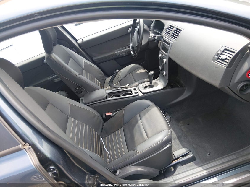2009 VOLVO S40 SEDAN 2.4L I-5 DOHC, VVT, 168HP