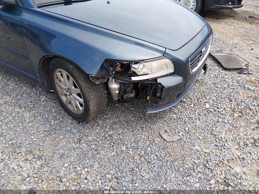 2009 VOLVO S40 SEDAN 2.4L I-5 DOHC, VVT, 168HP