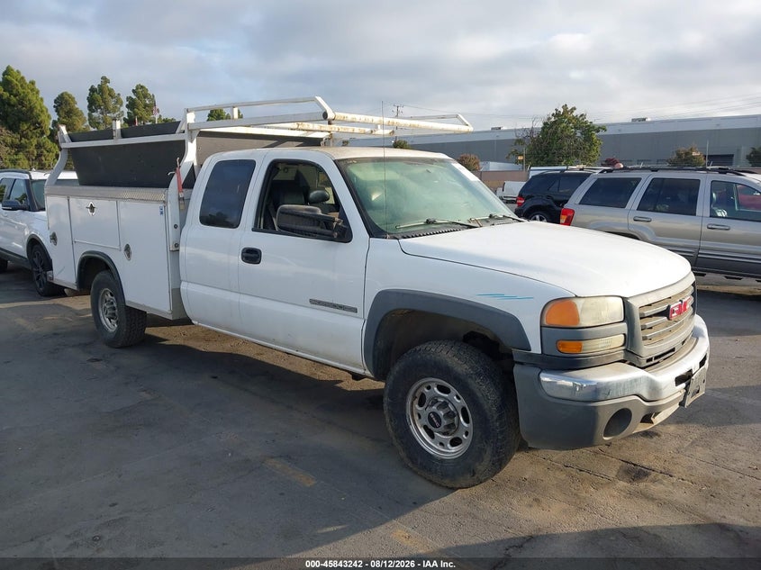 2005 GMC SIERRA 2500HD auction photo 1