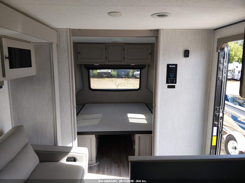 2024 COACHMEN APEX ULTRA-LITE TRAVEL TRAILERS auction photo 5