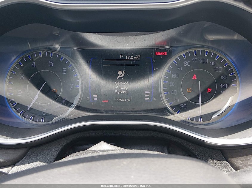 2016 CHRYSLER 200 auction photo 7