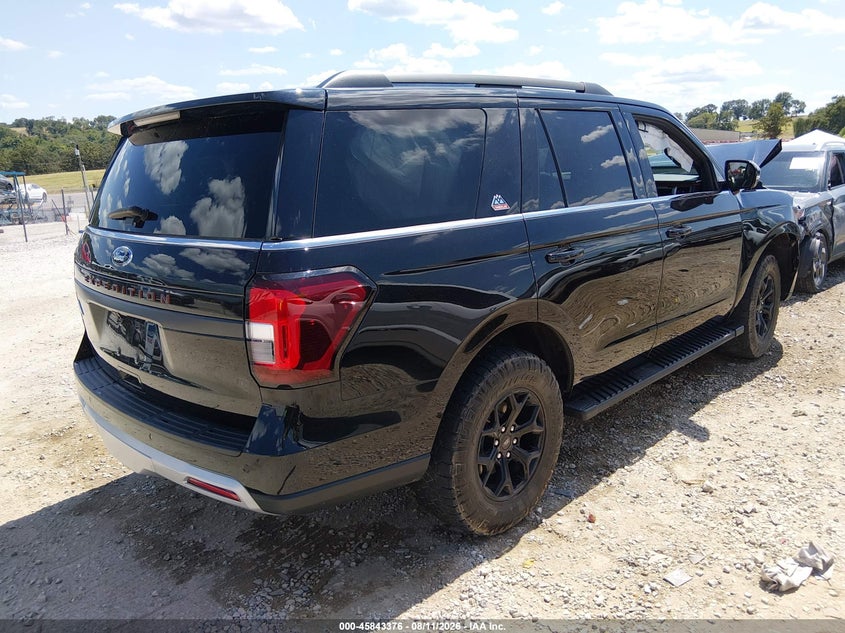 2024 FORD EXPEDITION auction photo 4