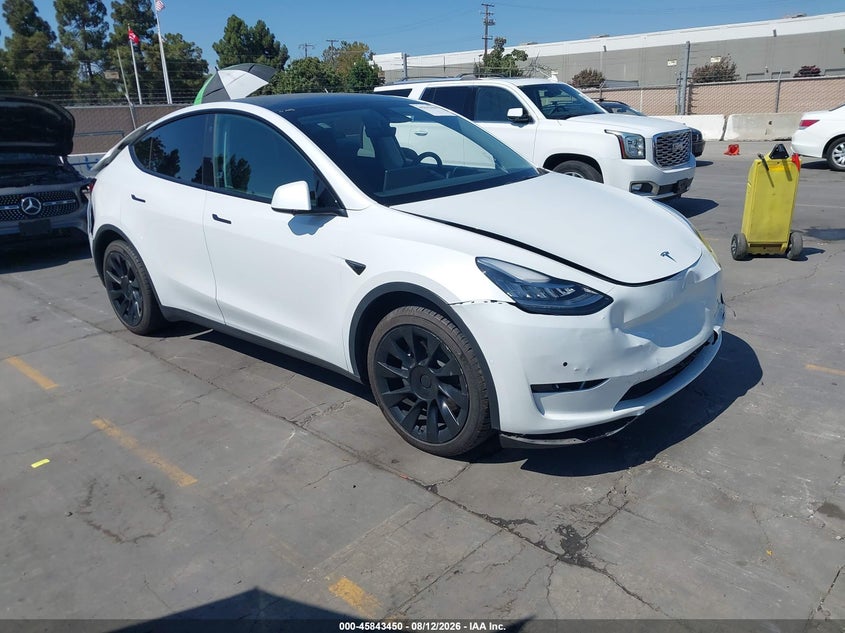 Vin: 7saygdee4nf575417, lot: 46342358, tesla model y long range dual motor all-wheel drive 2022 img_1