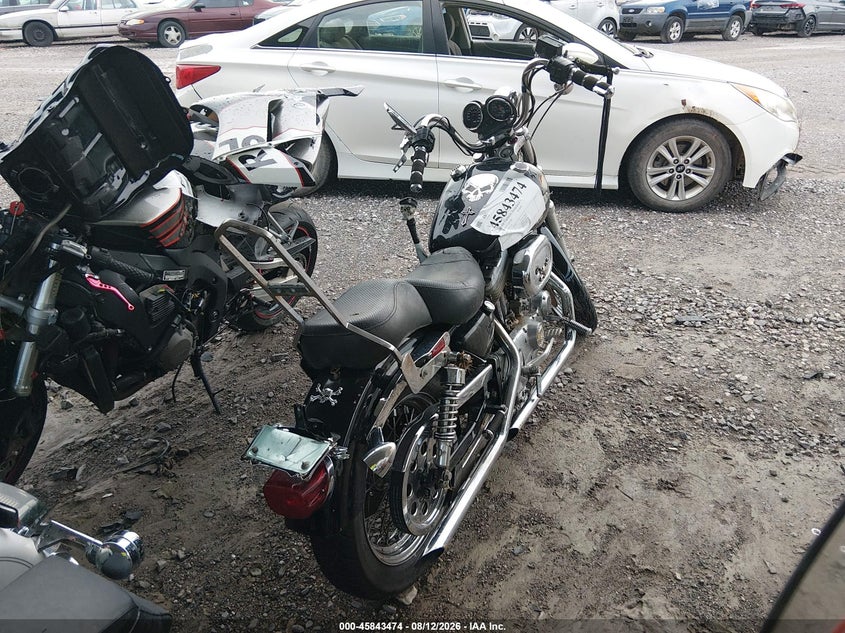 1993 HARLEY-DAVIDSON XLH883 auction photo 4