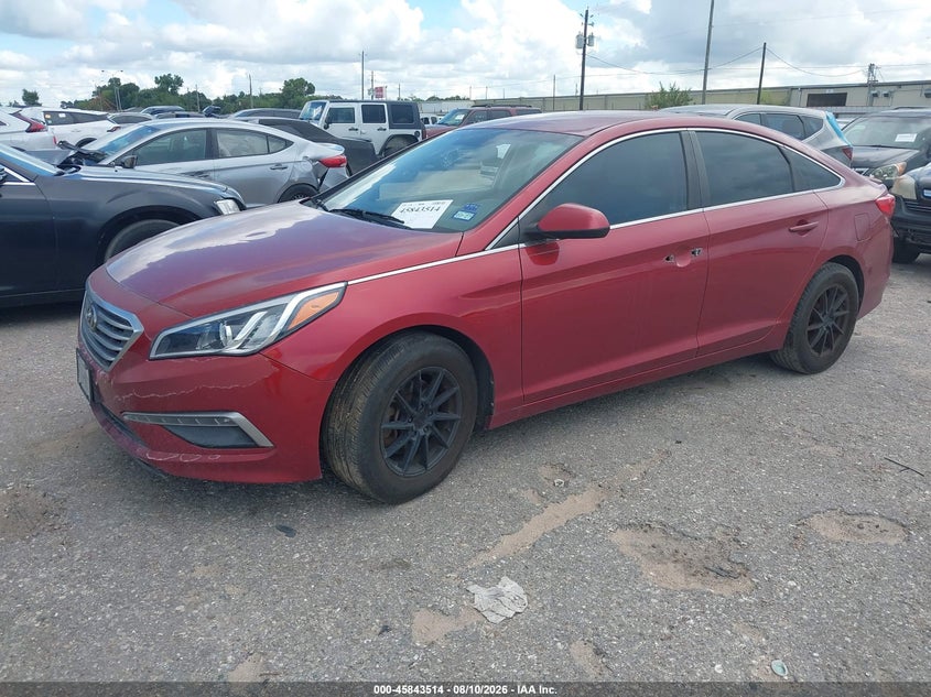 2015 HYUNDAI SONATA auction photo 2
