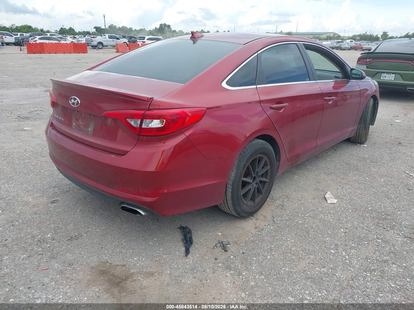 2015 HYUNDAI SONATA auction photo 4
