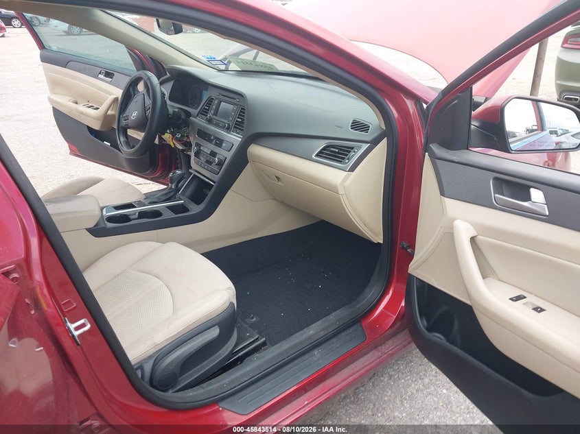 2015 HYUNDAI SONATA auction photo 5