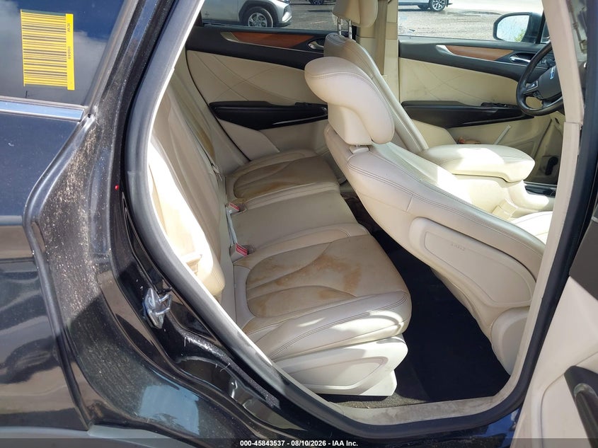 LINCOLN MKC 2015 VIN 5LMCJ1A95FUJ31688