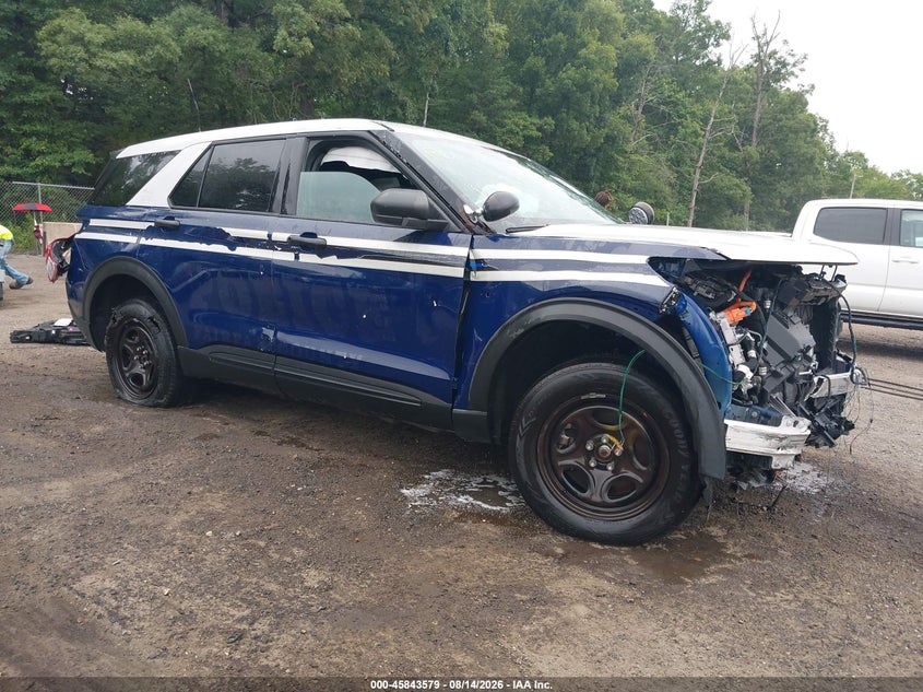 2023 FORD POLICE INTERCEPTOR UTILITY auction photo 1