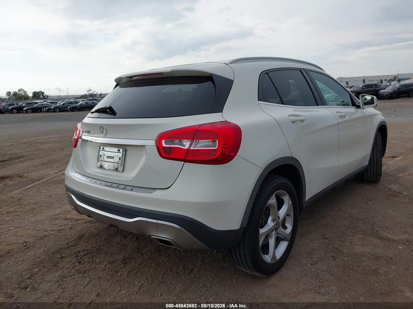 2018 MERCEDES-BENZ GLA 250 auction photo 4