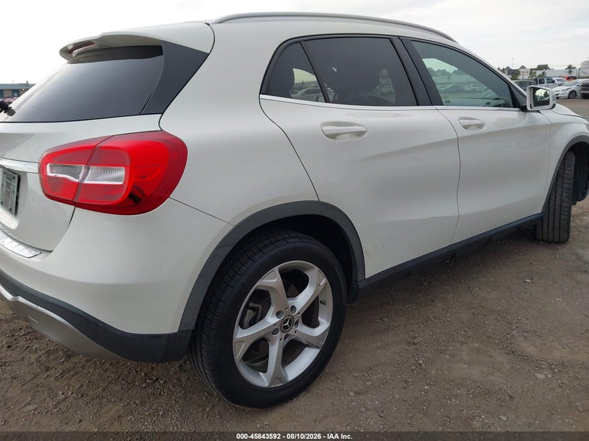 2018 MERCEDES-BENZ GLA 250 auction photo 6