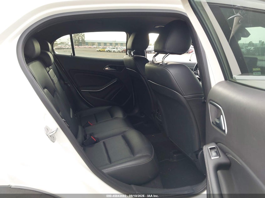 2018 MERCEDES-BENZ GLA 250 auction photo 8