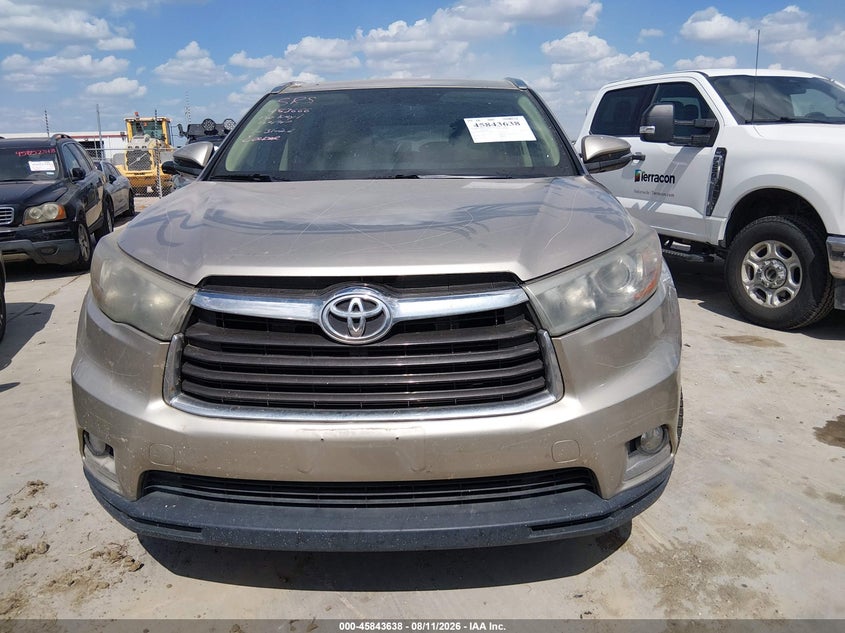TOYOTA HIGHLANDER - zdjęcie 11