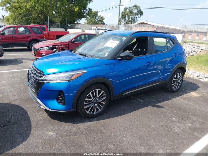2024 NISSAN KICKS auction photo 2