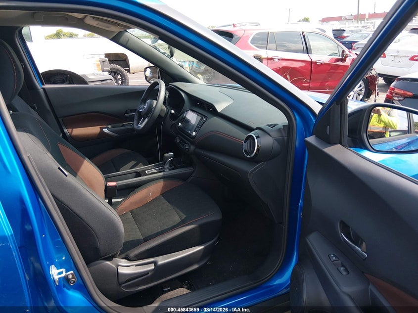 2024 NISSAN KICKS auction photo 5