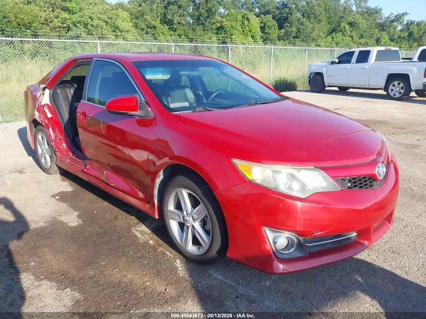 2012 TOYOTA CAMRY auction photo 1