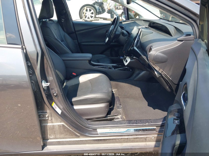 2017 TOYOTA PRIUS HATCHBACK 1.8L I-4 DOHC, VVT, 95HP