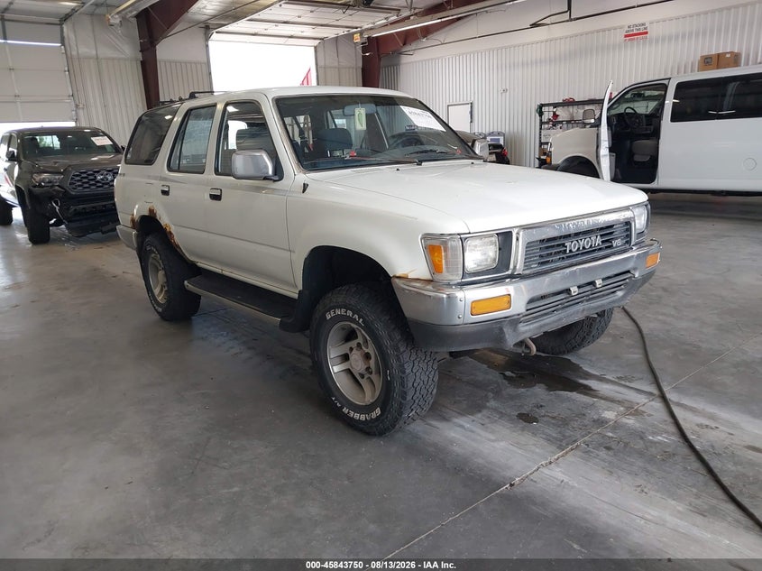 1990 TOYOTA 4RUNNER VN39 SR5