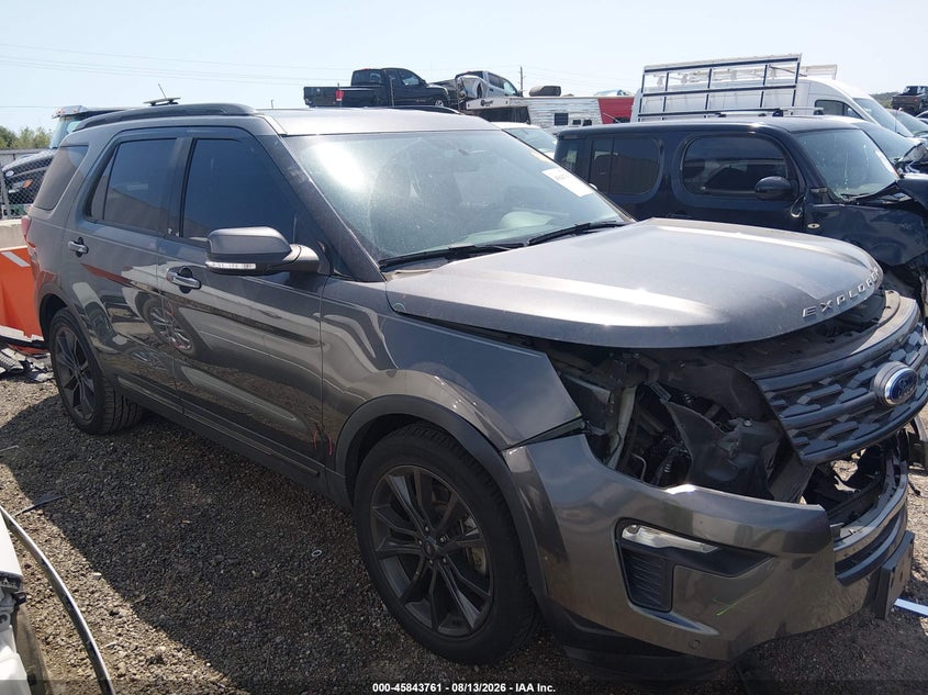 Vin: 1fm5k7d88jga35446, lot: 46342669, ford explorer xlt 2018 img_1