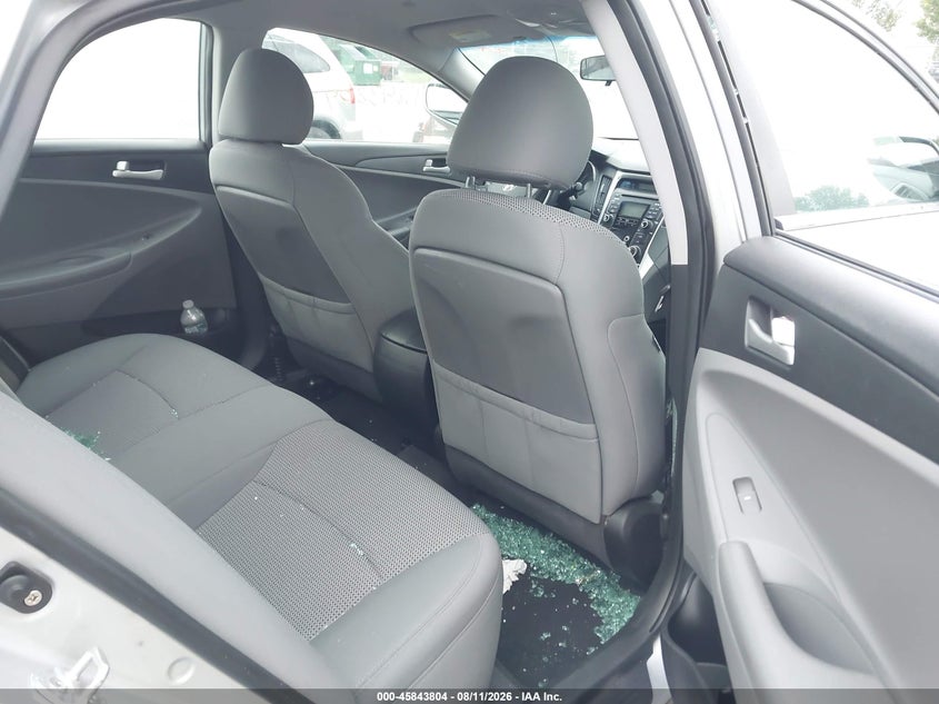 2011 HYUNDAI SONATA auction photo 8